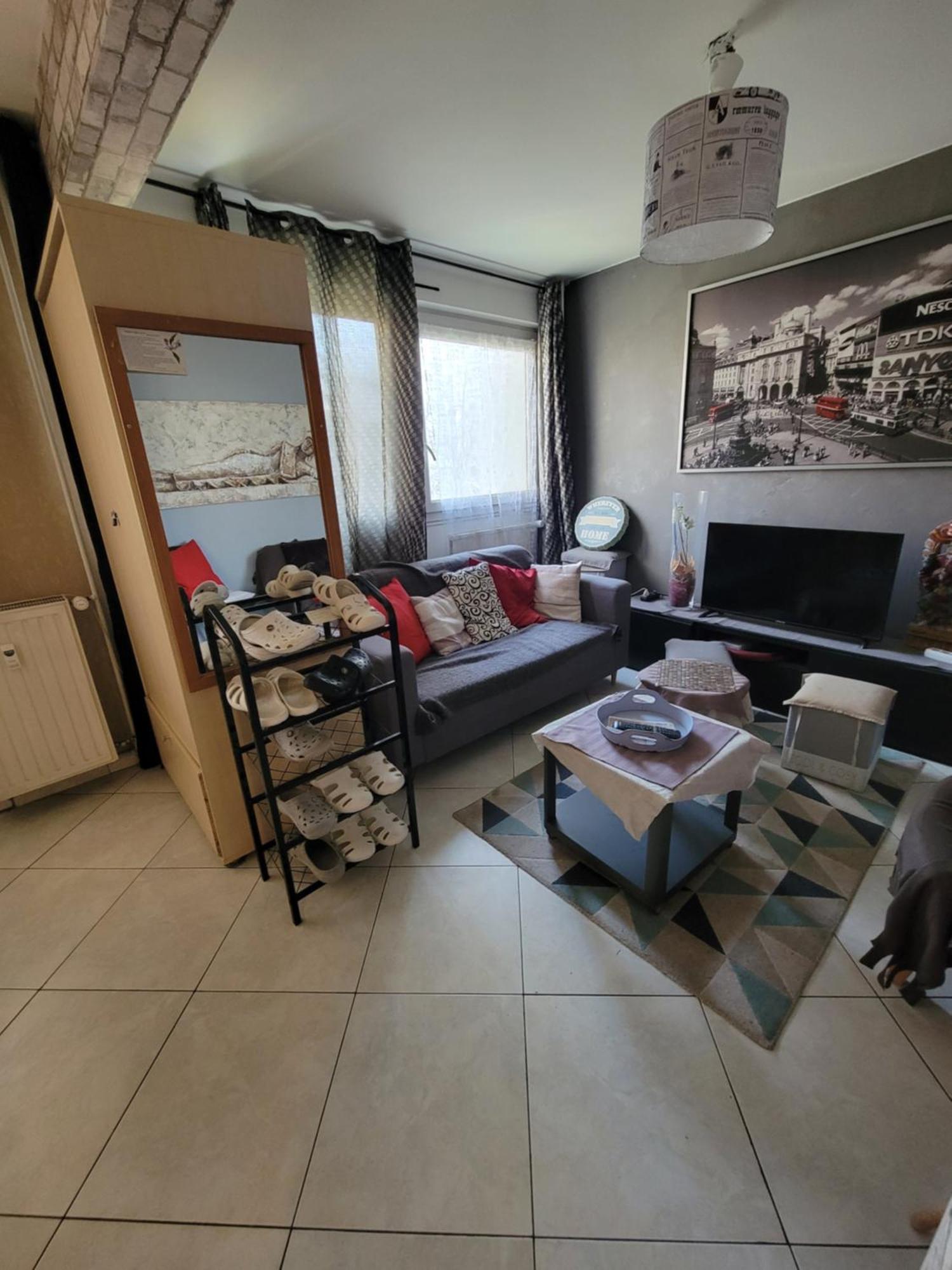 Pour Deplacement 3 Chambres เอคิรอลส์ ภายนอก รูปภาพ